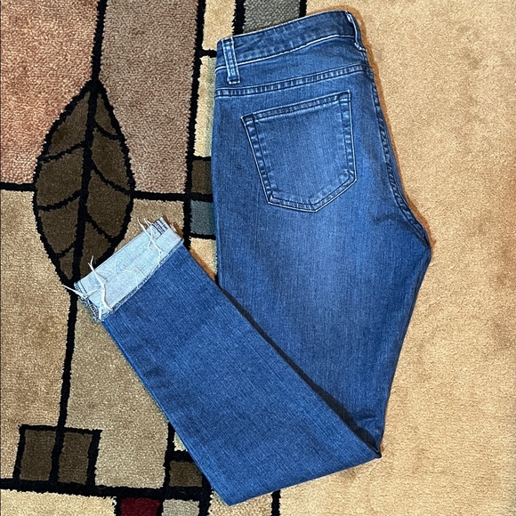 Michael Kors Stretchy Izzy Skinny Cropped Jeans (Size: 2) - Picture 4 of 10